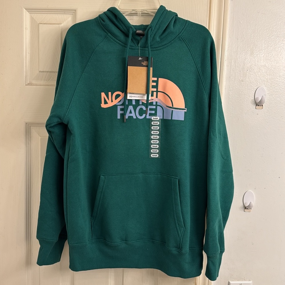The North Face Women's Half Dome Wave Hoodie - Picture 4 of 9